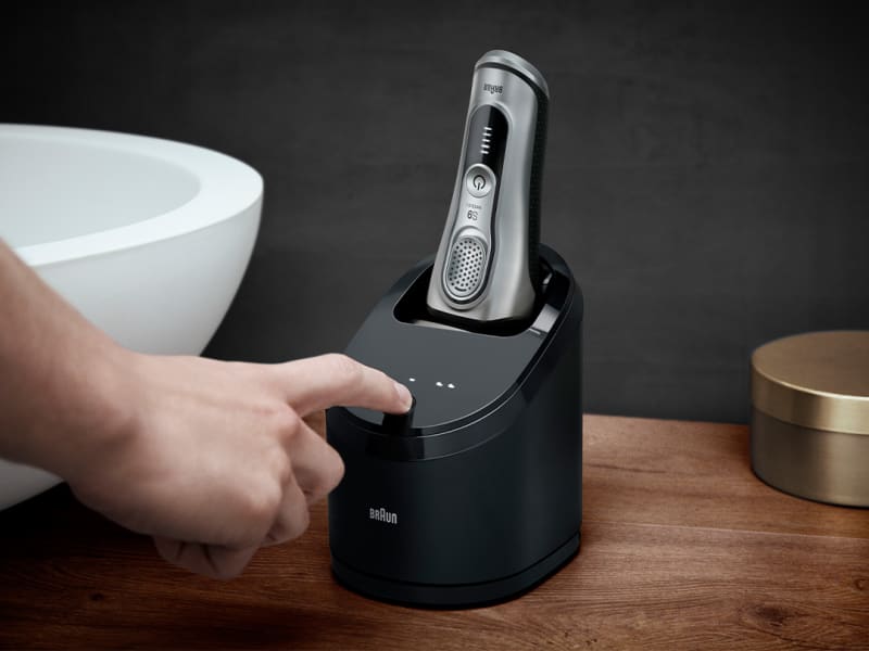 Braun series 9 clean and charge station